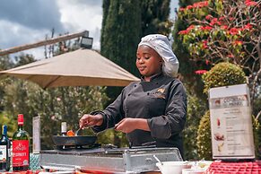 Falcon Heights Hotel