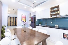 Cozrum Homes Charming Corner