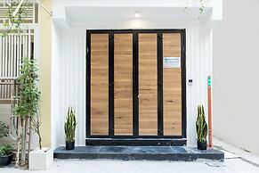 Cozrum Homes Charming Corner