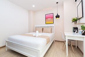 Cozrum Homes Charming Corner