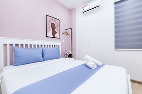 Cozrum Homes Charming Corner