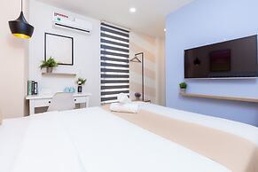 Cozrum Homes Charming Corner