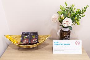 Cozrum Homes Charming Corner