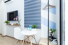 Cozrum Homes Charming Corner