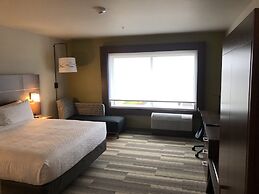 Holiday Inn Express And Suites Madison West - Middleton by IHG