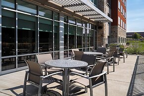 Holiday Inn Express And Suites Madison West - Middleton by IHG