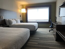 Holiday Inn Express And Suites Madison West - Middleton by IHG