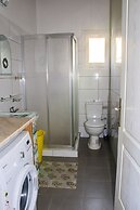 Seaside House 2 Double Bedrooms With Spectacular Mountain Sea View