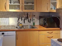 6 Person Holiday Home in Averoy-by Traum