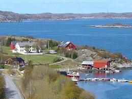 15 Person Holiday Home in Flatanger