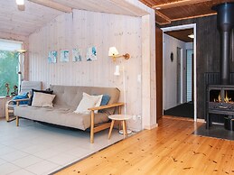 7 Person Holiday Home in Knebel-by Traum