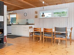 7 Person Holiday Home in Knebel-by Traum