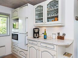 6 Person Holiday Home in Haderslev-by Traum