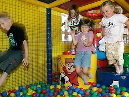 6 Person Holiday Home in Skaerbaek-by Traum