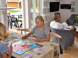 6 Person Holiday Home in Skaerbaek-by Traum