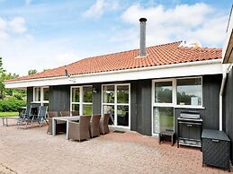 8 Person Holiday Home in Hejls