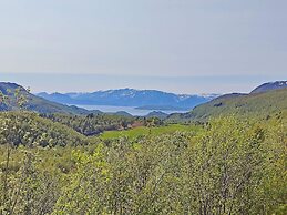 6 Person Holiday Home in Kviby-by Traum