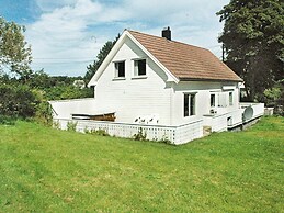 10 Person Holiday Home in Vevang-by Traum