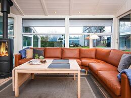 10 Person Holiday Home in Allingabro-by Traum