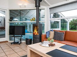 10 Person Holiday Home in Allingabro-by Traum