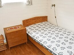 6 Person Holiday Home in Rubbestadneset