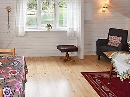 6 Person Holiday Home in Rubbestadneset