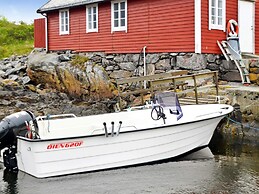 11 Person Holiday Home in Fjortoft-by Traum