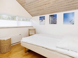 8 Person Holiday Home in Rodby-by Traum