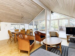 8 Person Holiday Home in Rodby-by Traum