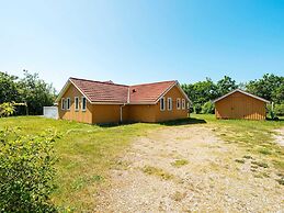 10 Person Holiday Home in Skjern