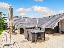 6 Person Holiday Home in Knebel-by Traum