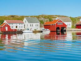 5 Person Holiday Home in Lyngdal-by Traum