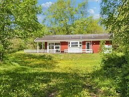 8 Person Holiday Home in Glesborg-by Traum
