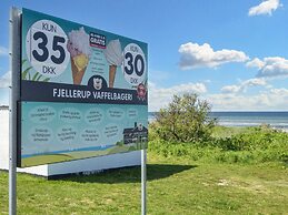 8 Person Holiday Home in Glesborg-by Traum