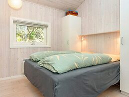 8 Person Holiday Home in Glesborg-by Traum