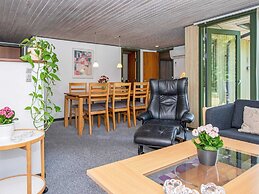 6 Person Holiday Home in Ebeltoft-by Traum