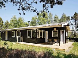 8 Person Holiday Home in Albaek-by Traum