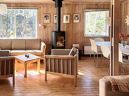8 Person Holiday Home in Albaek-by Traum