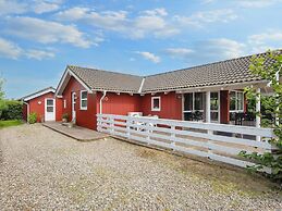 Spacious Holiday Home in Haderslev near Sea