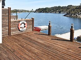 8 Person Holiday Home in Urangsvag-by Traum