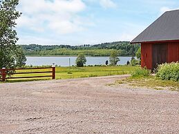 6 Person Holiday Home in Gamleby-by Traum