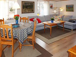 6 Person Holiday Home in Alsterbro-by Traum