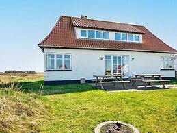 17 Person Holiday Home in Harboore-by Traum