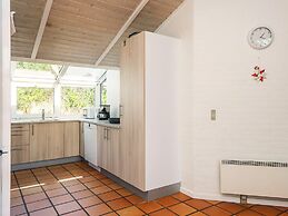 10 Person Holiday Home in Blavand