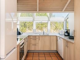 10 Person Holiday Home in Blavand