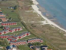 Spacious Villa near Beach in Hadsund