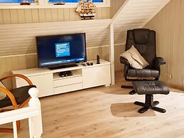 7 Person Holiday Home in Bokn-by Traum