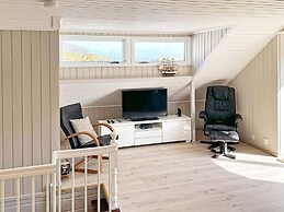 7 Person Holiday Home in Bokn-by Traum