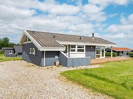 8 Person Holiday Home in Sjolund-by Traum