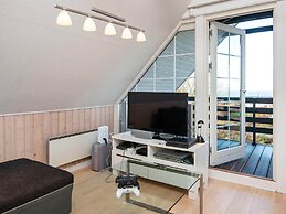10 Person Holiday Home in Allingabro-by Traum